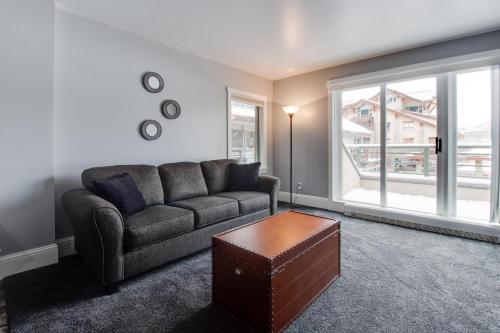 Фотография гостевого дома Rocky Mountain Lookout