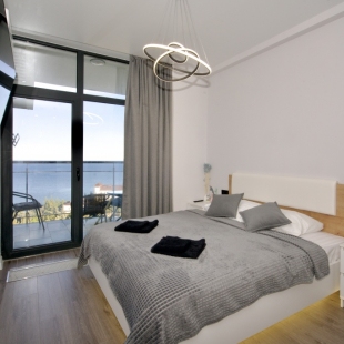 Фотография квартиры Апартаменты Дизайнерская студия  LS-Steel Love с видом на море