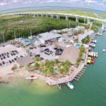 Фотография мотеля Gilbert's Resort