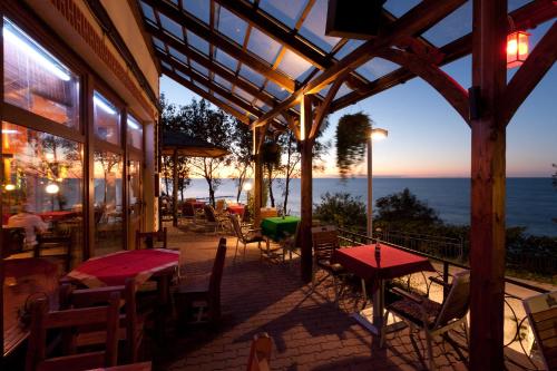 Фотография мини отеля DW California