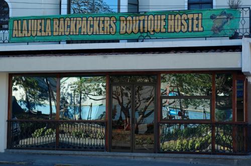 Фотография хостела Alajuela Backpackers Airport Hostel