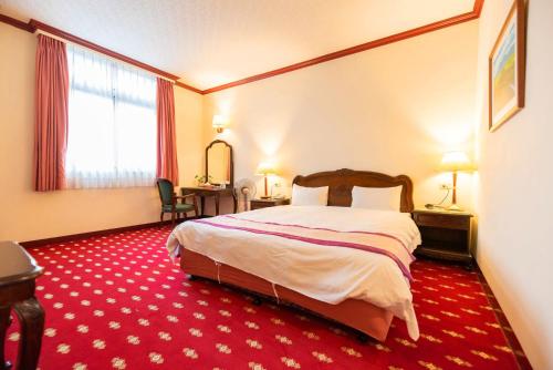 Фотография гостиницы East Commercial Affairs Hotel