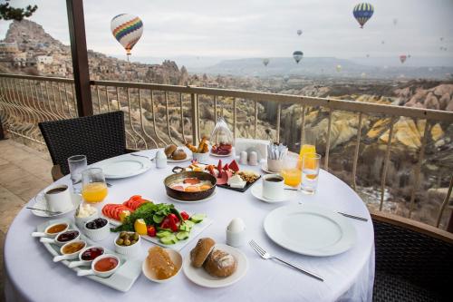 Фотография гостиницы Uchisar Kaya Otel