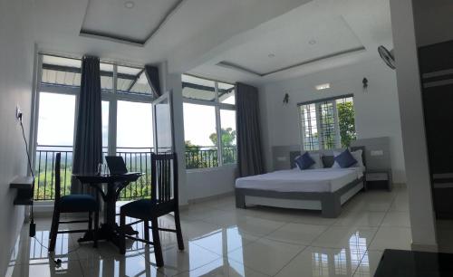 Фотография мини отеля Raveendra Inn