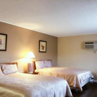 Фотографии мотеля
Royal Inn and Suites