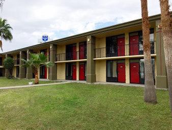 Фотография мини отеля Red Roof Inn Corpus Christi North - Near Downtown