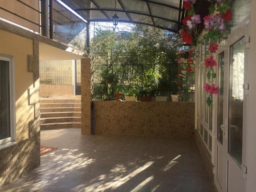 Фотографии гостевого дома
Лана