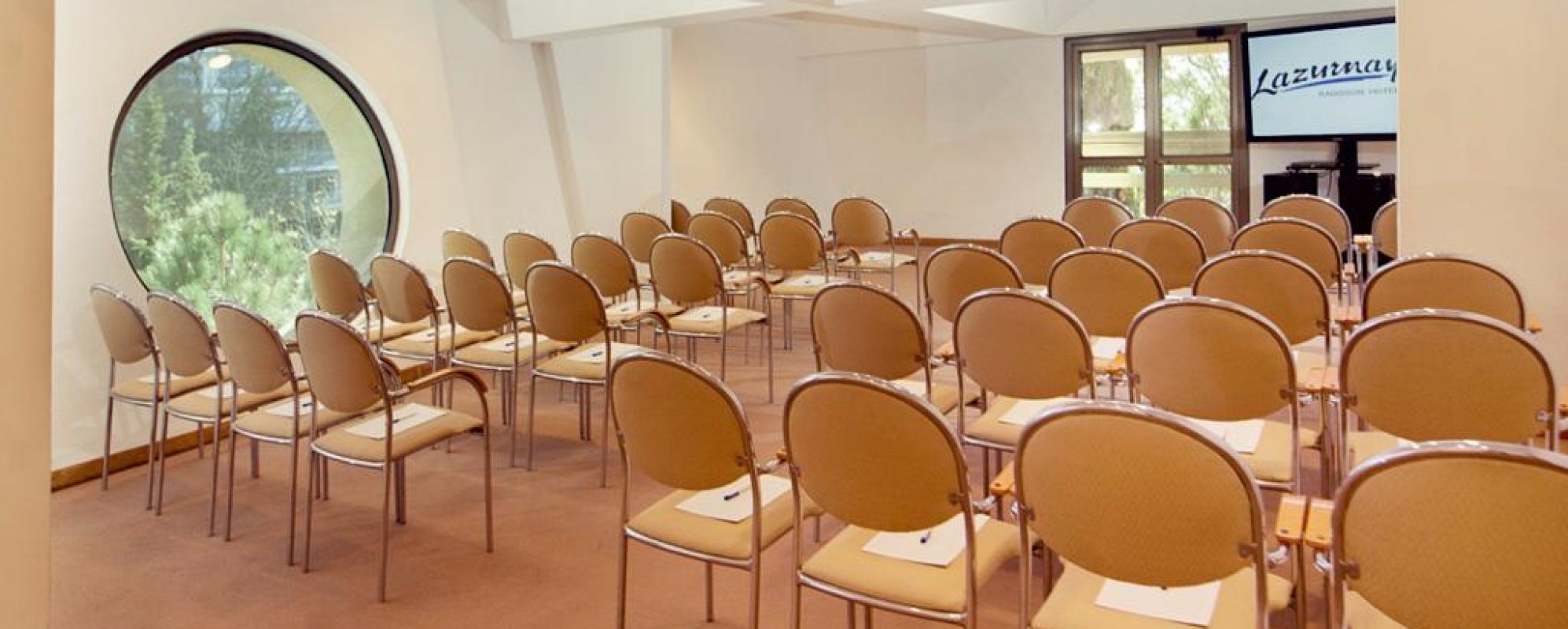 Фотографии конференц-зала Орхидея