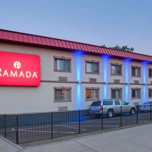Фотографии гостиницы 
            Ramada by Wyndham Bronx