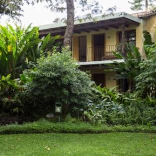 Фотографии гостиницы 
            Hotel Las Farolas