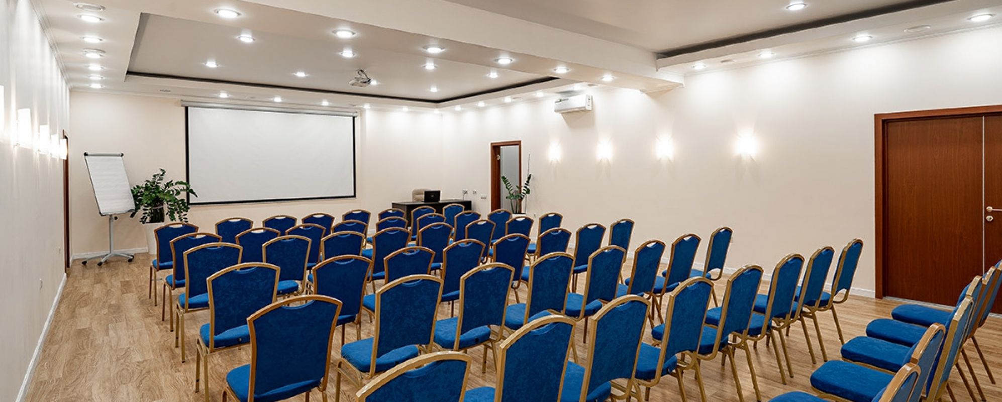 Фотографии конференц-зала Большой конференц-зал Метрополис