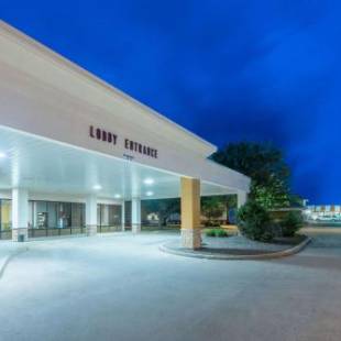 Фотографии гостиницы
Days Inn by Wyndham Altus