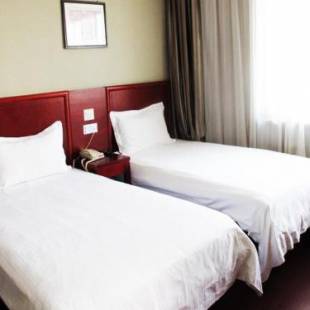 Фотографии гостиницы 
            GreenTree Inn Guangdong Meizhou Wanxiang Jiangshan Business Hotel