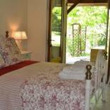 Фотография мини отеля La Colline