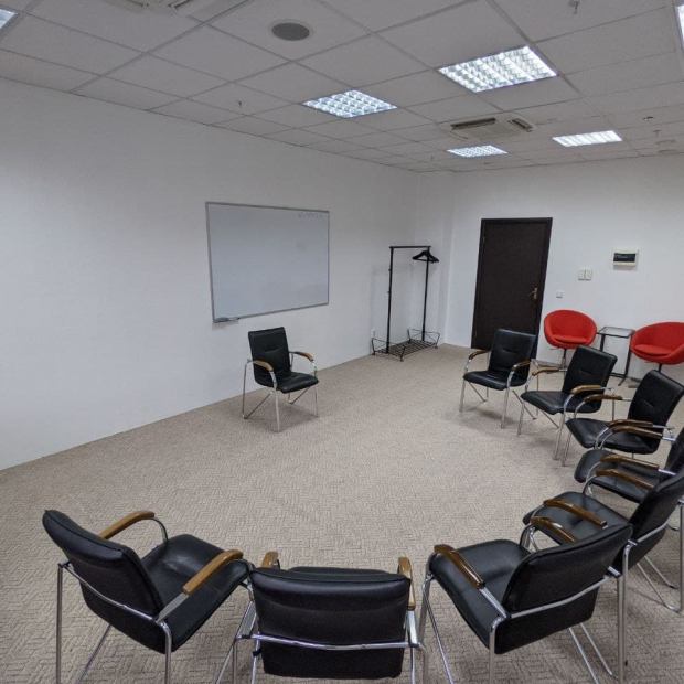 Фотография комнаты для переговоров