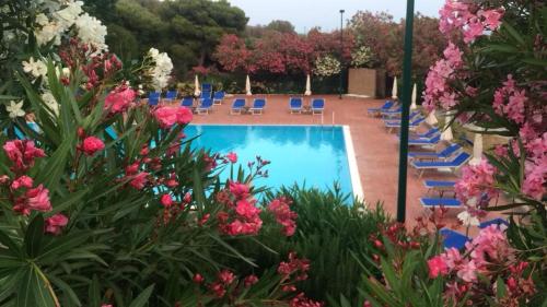 Фотографии апарт отеля
Eco Village Baia Delle Ginestre