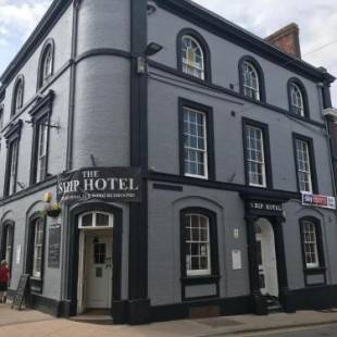 Фотографии гостиницы
The Ship Hotel