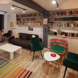 Фотография хостела BED and BOOK hostel