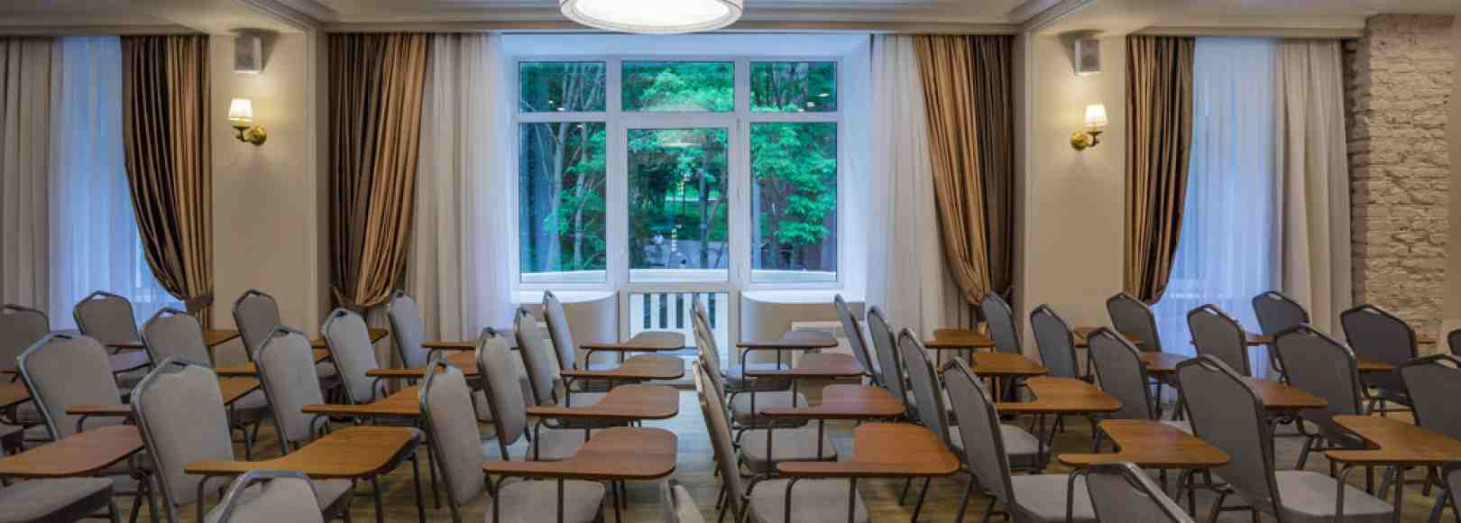 Фотография конференц-зала Aurora Hall