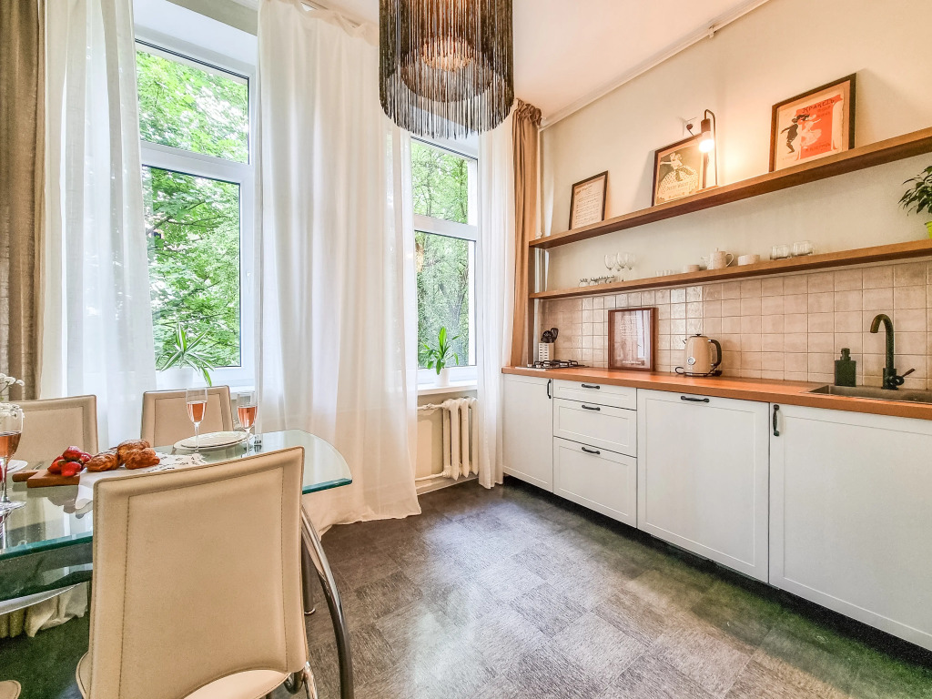 Фотография квартиры LovelyHome39| Двухкомнатная Арт-квартира в районе Амалиенау