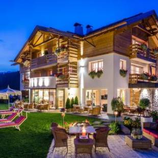 Фотографии гостиницы 
            Alpin Boutique Villa Gabriela