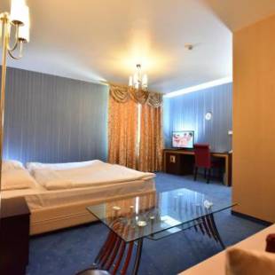 Фотографии гостиницы
Отель Елеганс