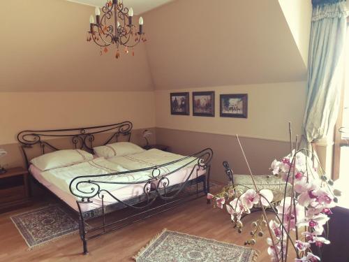 Фотография гостевого дома Penzion a Restauracia Toldi