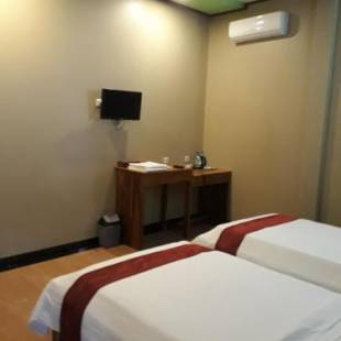 Фотографии гостевого дома 
            The New Orlinds Guest House