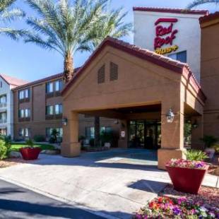 Фотографии гостиницы 
            Red Roof Inn PLUS+ Tempe - Phoenix Airport