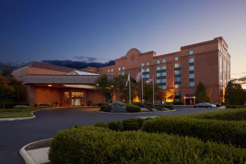 Фотография гостиницы Marriott Columbus Northwest