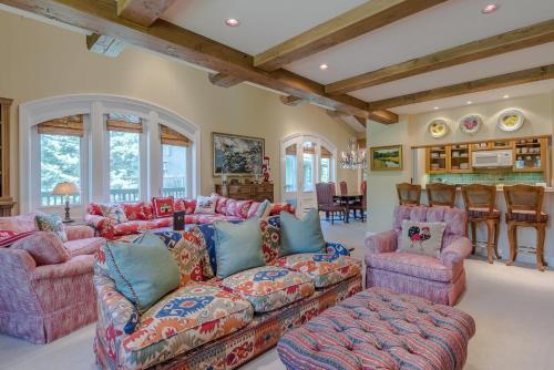 Фотографии гостевого дома
Lodge Apartment 886 - Perfect for Families with Sun Valley Resort Style and Amenities