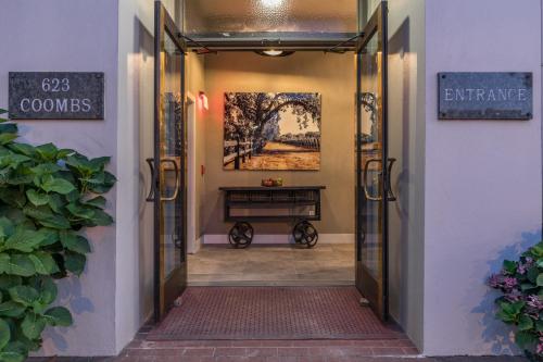 Фотография мини отеля R Inn Napa