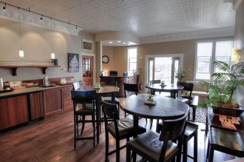 Фотография гостиницы Bird Rock Hotel