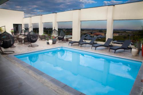 Фотография гостиницы Protea Hotel by Marriott Lusaka Tower