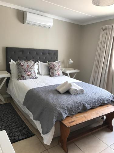 Фотография гостевого дома The Grey House