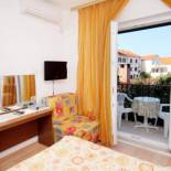 Фотография гостевого дома Triple Room Supetar 5658b