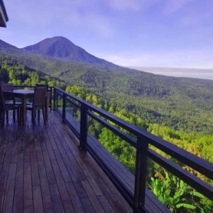 Фотография гостевого дома Bali Jegeg Munduk Hotel, Bar, and Restaurant