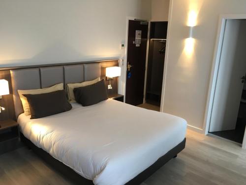 Фотография гостиницы Hotel de Flore