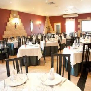 Фотографии гостевого дома
Hostal Restaurante Dulcinea de El Toboso