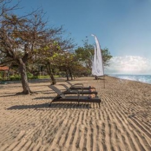 Фотография гостиницы Inna Bali Beach Resort