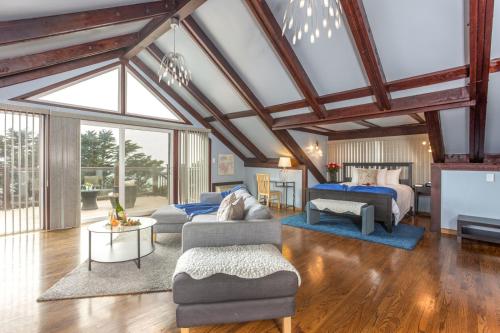 Фотографии мини отеля
Ocean View Inn