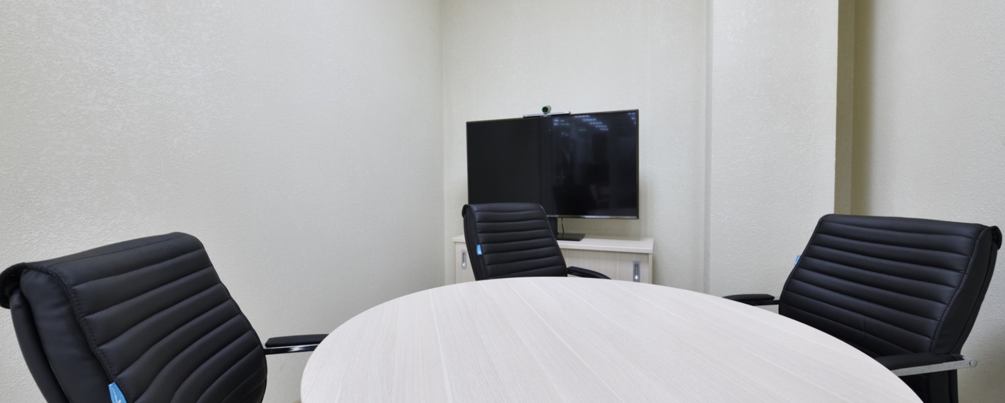 Фотографии комнаты для переговоров Мой бизнес Малая переговорная комната