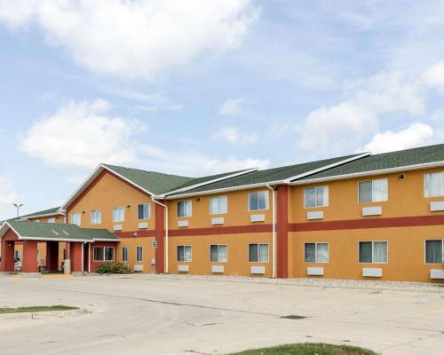 Фотография гостиницы Quality Inn Brookings-University