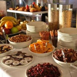 Фотографии мини отеля
Rivonia Premier Lodge