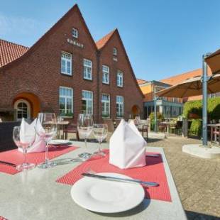 Фотографии гостиницы 
            Hotel & Restaurant Alte Schule