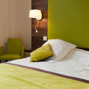 Фотографии гостиницы
Hotel du Parc-Restaurant - Le Rouget de Lisle