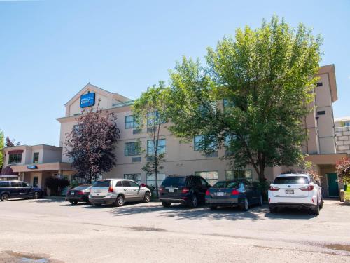 Фотография гостиницы Pacific Inn & Suites Kamloops