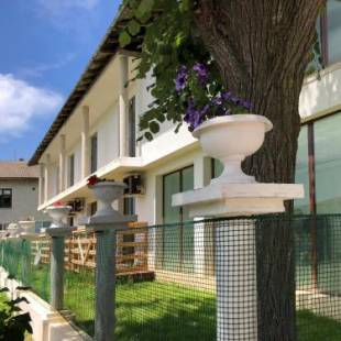 Фотографии гостиницы
Villa Adrian