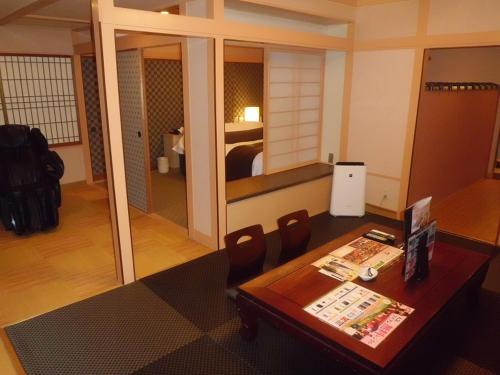 Фотографии мини отеля 
            Hotel Benkyo Beya Amagasaki