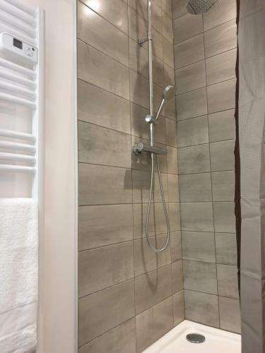 Фотография гостевого дома Chambres privées hyper-centre Epernay lit 160x200cm